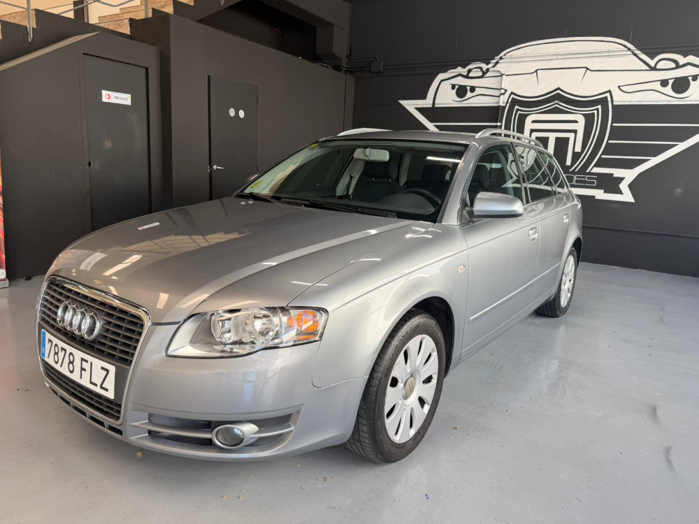 Audi A4 2.0 TDI foto miniatura