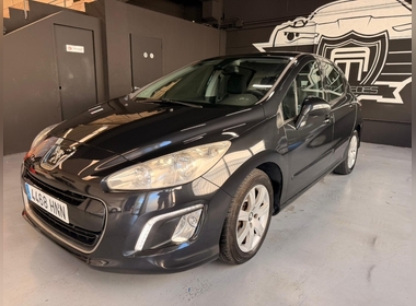 Peugeot - 308