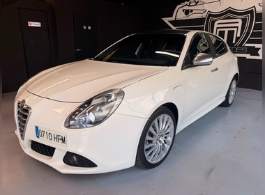 Alfa Romeo - Giulietta