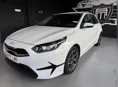 Kia - Cee'd